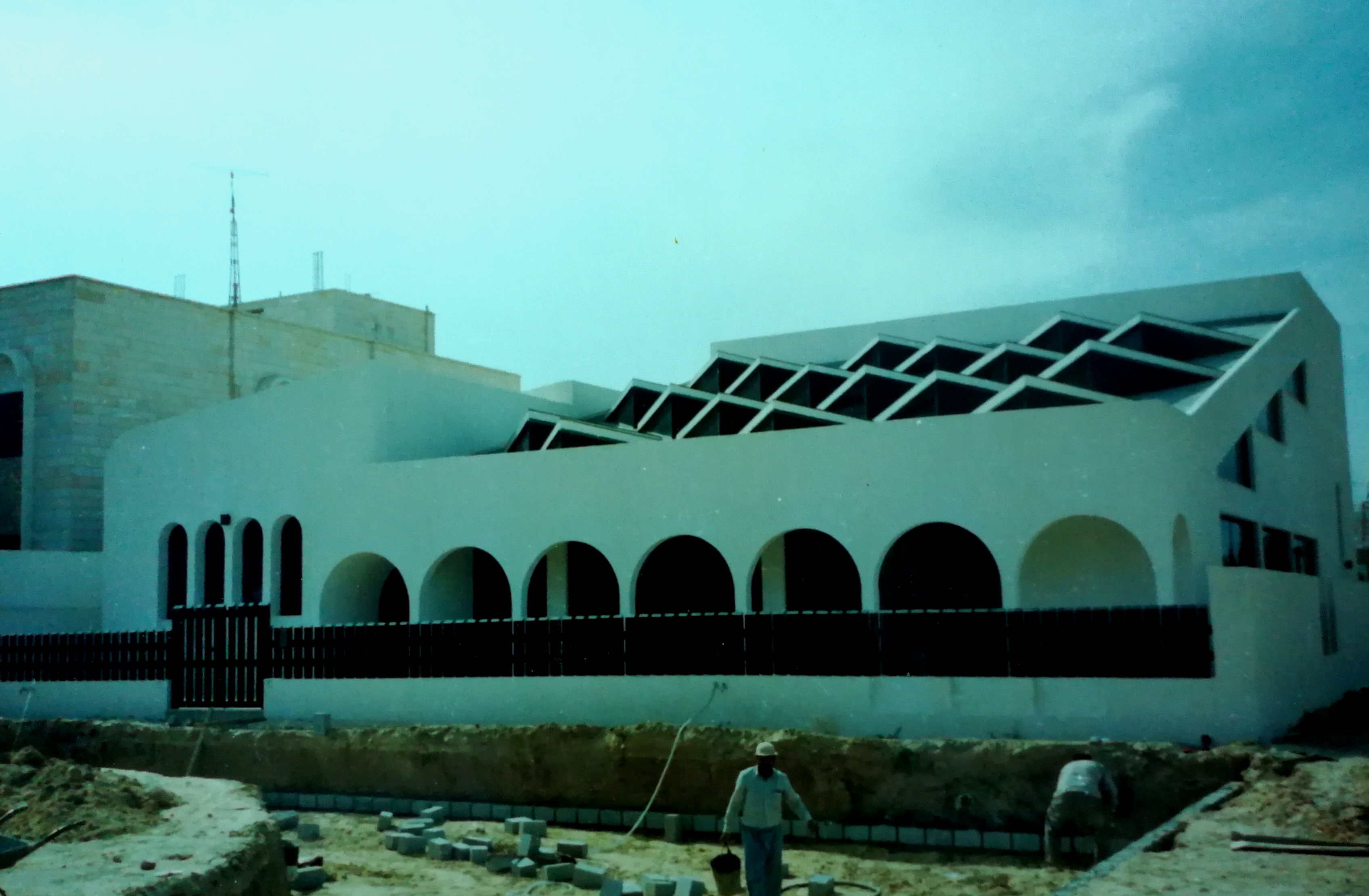 建设中的科威特沙克商业楼
